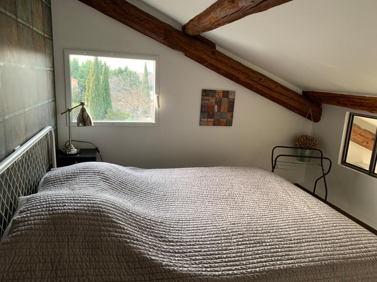 Clos Du Cardinal Avec Piscine LʼIsle-sur-la-Sorgue Extérieur photo